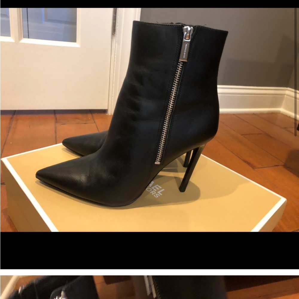 Michael kors boots